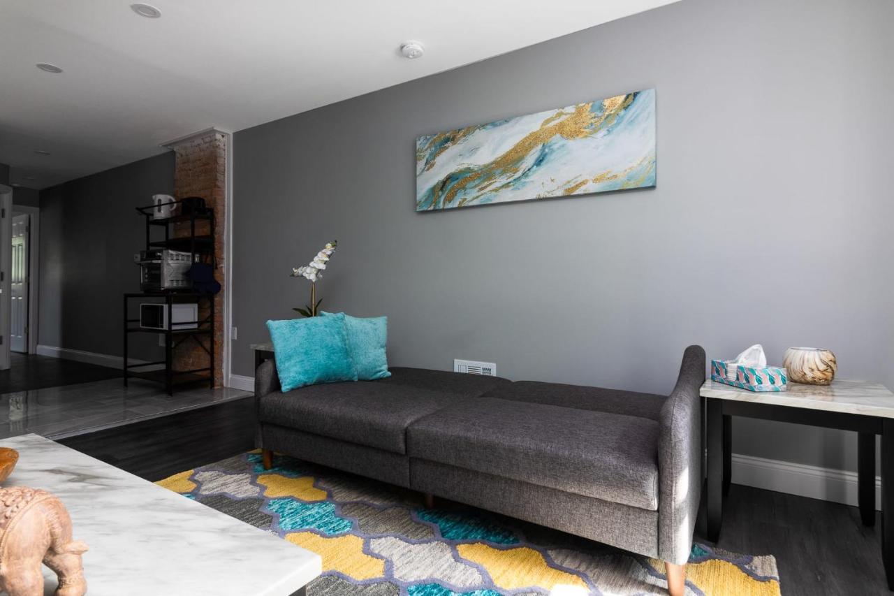 Quaint 1 Bedroom Apartment Sleeps 2-3, Near نياغارا فالس، نيويورك المظهر الخارجي الصورة