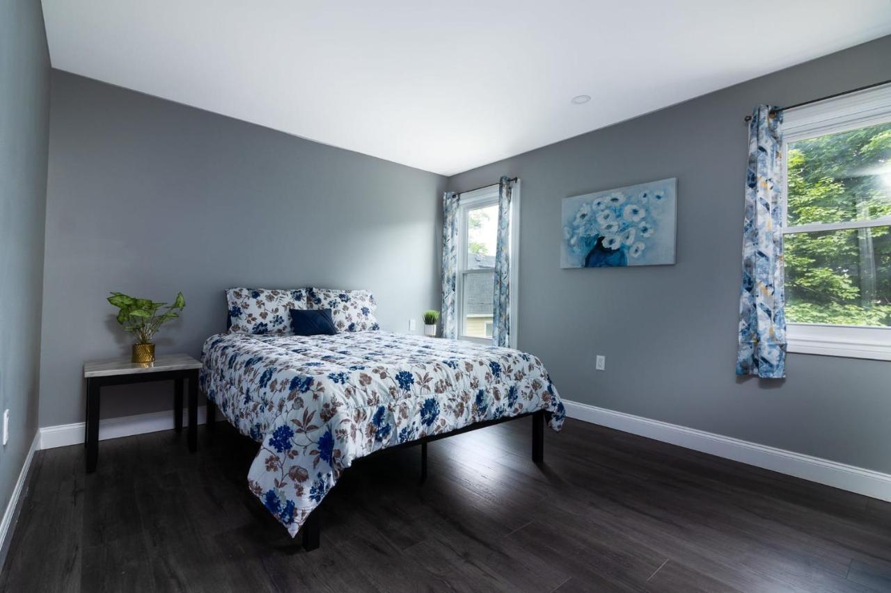 Quaint 1 Bedroom Apartment Sleeps 2-3, Near نياغارا فالس، نيويورك المظهر الخارجي الصورة